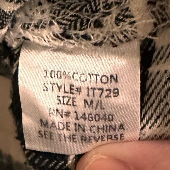 Nectar Clothing Dolman Sleeve Plaid Button Front Top Black and Cream, size M/L - Picture 3 of 8